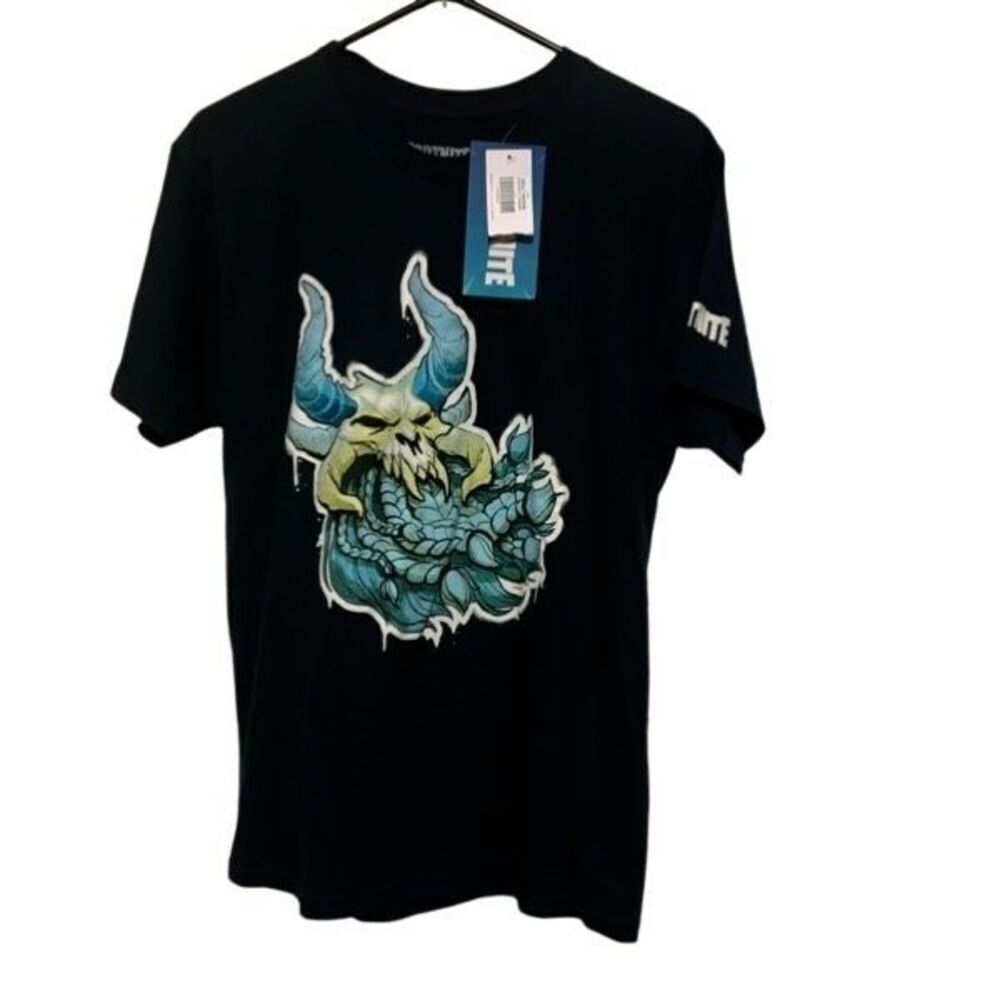 Fortnite Ragnarok Size Medium T-Shirt *New*